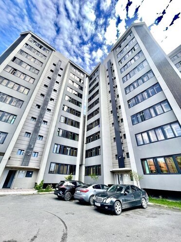 Продаётся 3-комн. вторичка 90 м², м. Кара Караев, photo 23 from 24