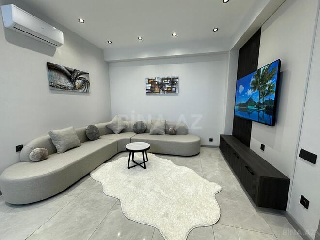 İcarəyə verilir 3 otaqlı yeni tikili 90 m², 28 May m., photo 3 from 19