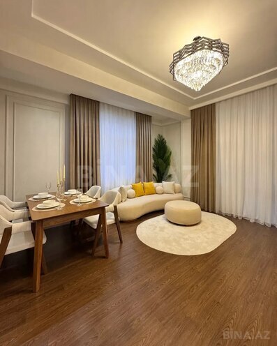 İcarəyə verilir 3 otaqlı yeni tikili 85 m², 28 May m., photo 1 from 13