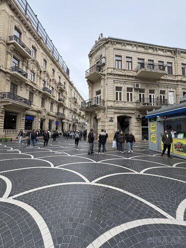 İcarəyə verilir 2 otaqlı köhnə tikili 60 m², Sahil m., photo 9 from 10