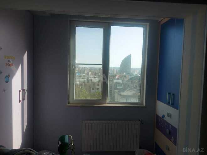 Продаётся 3-комн. вторичка 80 м², м. Нариман Нариманов, photo 9 from 14