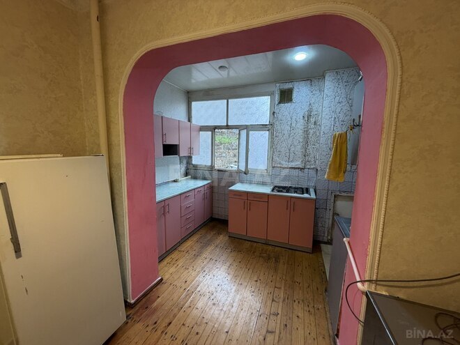 Satılır 3 otaqlı köhnə tikili 85 m², İnşaatçılar m., photo 11 from 18