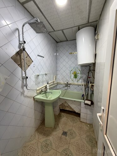 Satılır 3 otaqlı köhnə tikili 85 m², İnşaatçılar m., photo 16 from 18
