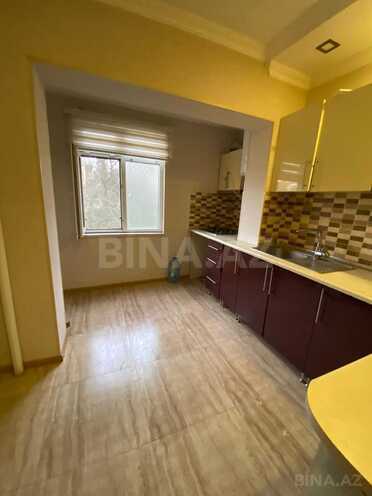 Продаётся 3-комн. вторичка 90 м², м. Ази Асланов, photo 10 from 16
