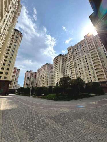 Сдаётся 2-комн. новостройка 70 м², м. Элмляр Академиясы, photo 1 from 16