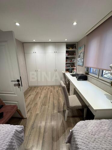 Satılır 4 otaqlı köhnə tikili 90 m², İnşaatçılar m., photo 11 from 15