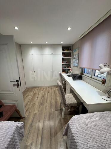 Satılır 4 otaqlı köhnə tikili 90 m², İnşaatçılar m., photo 14 from 15