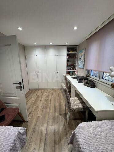 Satılır 4 otaqlı köhnə tikili 90 m², İnşaatçılar m., photo 7 from 15