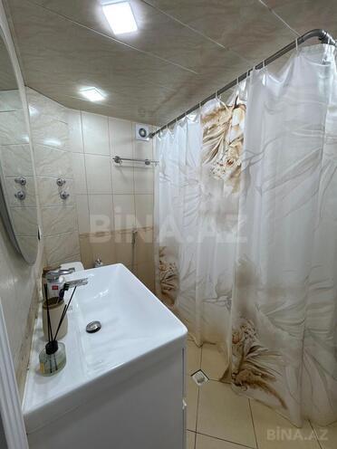 Satılır 4 otaqlı köhnə tikili 90 m², İnşaatçılar m., photo 12 from 15