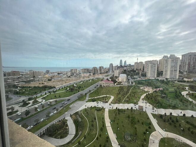 Сдаётся 3-комн. новостройка 140 м², м. Низами, photo 13 from 15