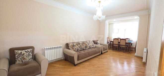 Продаётся 3-комн. вторичка 80 м², пос. Бакиханова, photo 1 from 11
