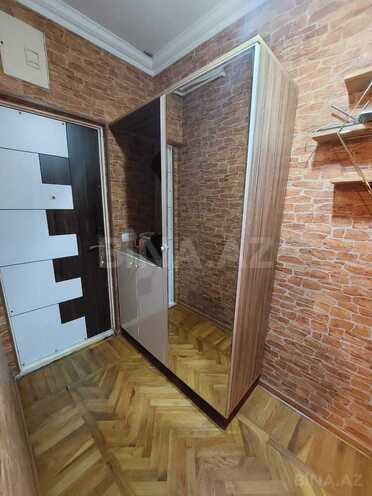 Satılır 4 otaqlı köhnə tikili 105 m², Bakıxanov q., photo 4 from 16