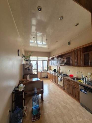 Продаётся 3-комн. новостройка 135 м², м. Низами, photo 8 from 14