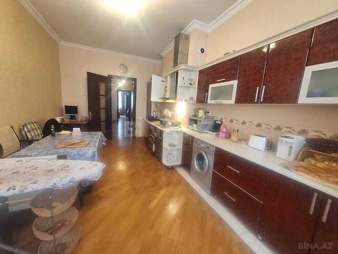 Продаётся 3-комн. новостройка 138 м², м. Элмляр Академиясы, photo 13 from 25