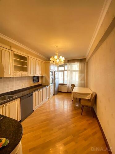 Сдаётся 4-комн. новостройка 160 м², пос. Бадамдар, photo 14 from 24