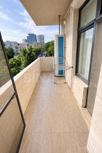 Satılır 3 otaqlı yeni tikili 88 m², 28 May m., photo 15 from 16