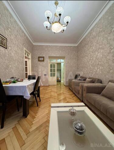 Продаётся 3-комн. вторичка 85 м², м. Элмляр Академиясы, photo 5 from 12