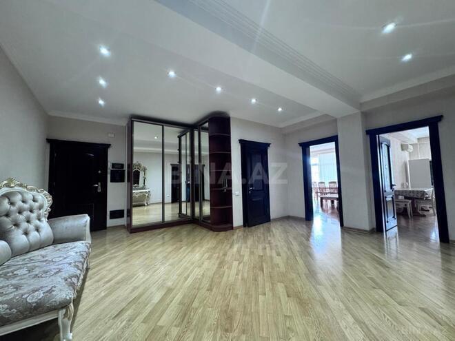İcarəyə verilir 4 otaqlı yeni tikili 180 m², Şah İsmayıl Xətai m., photo 1 from 18
