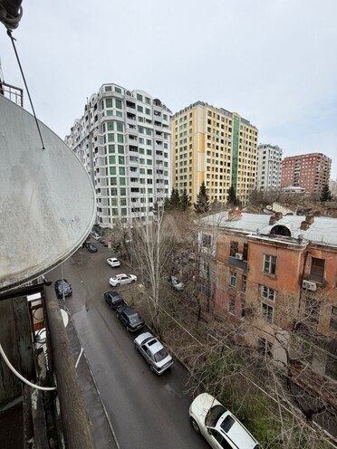 Продаётся 2-комн. вторичка 65 м², Насиминский  р., photo 10 from 14
