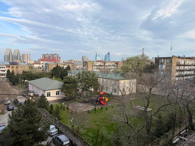 İcarəyə verilir 2 otaqlı köhnə tikili 50 m², Elmlər Akademiyası m., photo 14 from 15