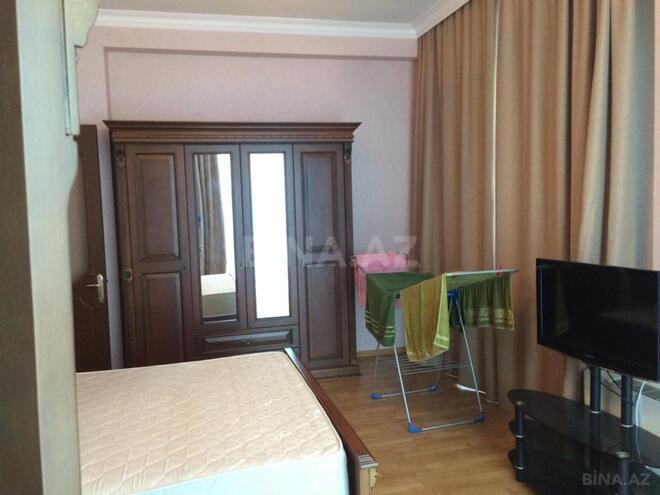 İcarəyə verilir 3 otaqlı yeni tikili 150 m², 28 May m., photo 18 from 31