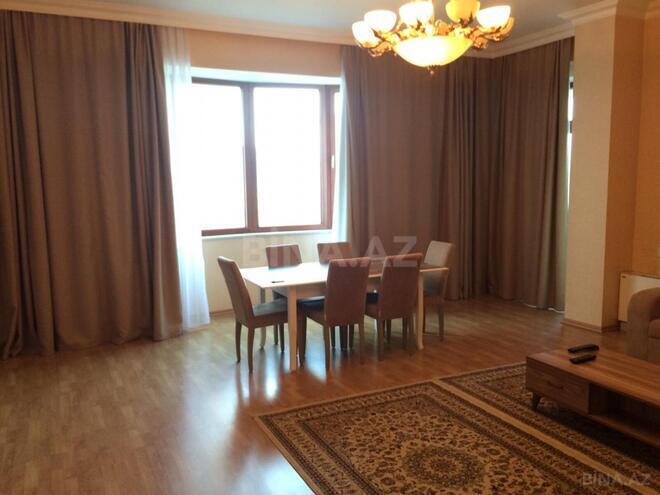 İcarəyə verilir 3 otaqlı yeni tikili 150 m², 28 May m., photo 7 from 31
