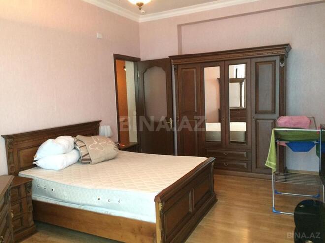 İcarəyə verilir 3 otaqlı yeni tikili 150 m², 28 May m., photo 14 from 31