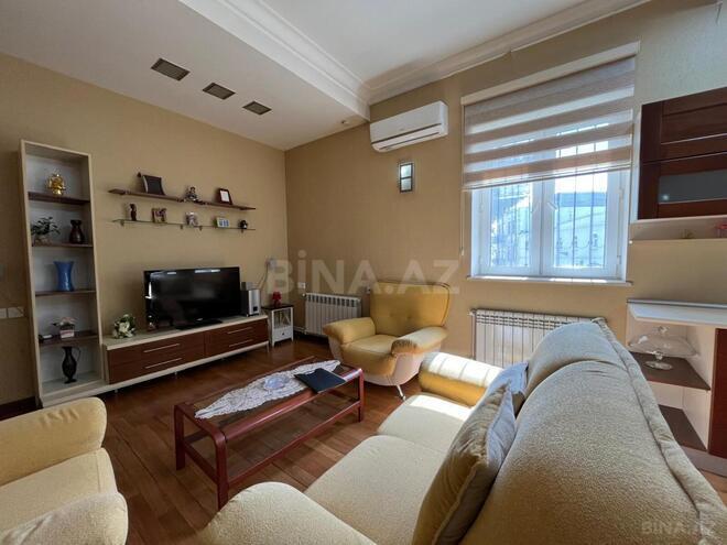 İcarəyə verilir 2 otaqlı köhnə tikili 70 m², İçəri Şəhər m., photo 1 from 18
