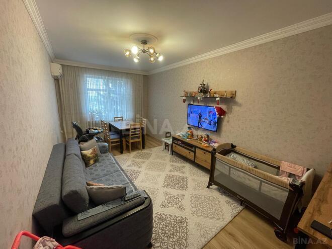 Satılır 2 otaqlı köhnə tikili 60 m², M.Ə.Rəsulzadə q., photo 4 from 21