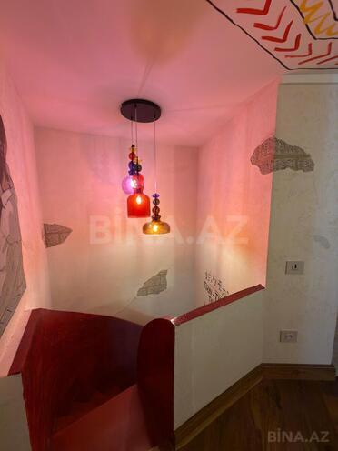 Продаётся 3-комн. вторичка 300 м², м. Ичеришехер, photo 23 from 32