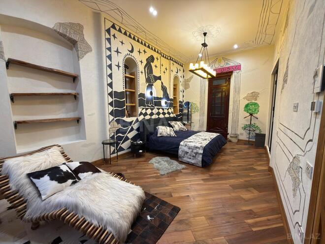 Продаётся 3-комн. вторичка 300 м², м. Ичеришехер, photo 14 from 32