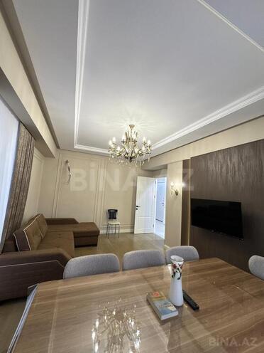 İcarəyə verilir 3 otaqlı yeni tikili 85 m², Bakmil m., photo 3 from 16
