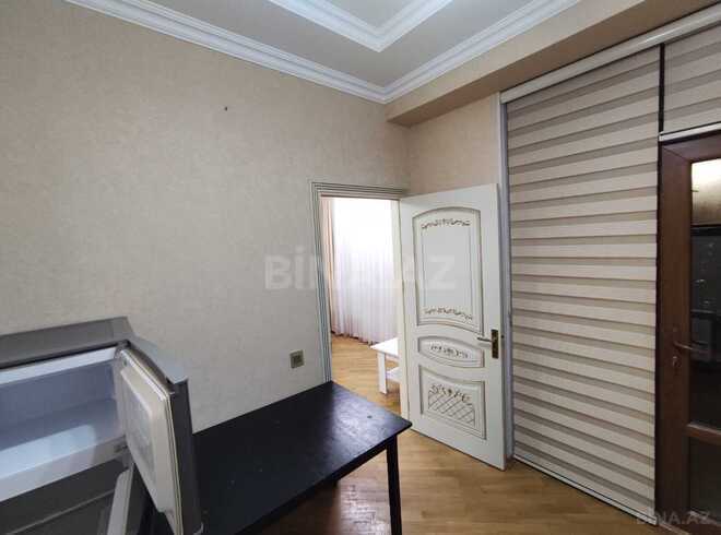 Сдаётся 2-комн. новостройка 60 м², м. Нефтчиляр, photo 9 from 14