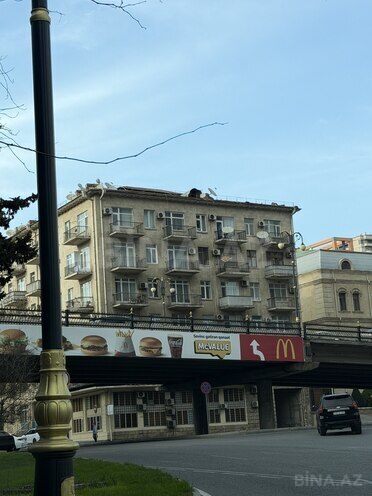 Продаётся 1-комн. вторичка 30 м², м. Низами, photo 14 from 16