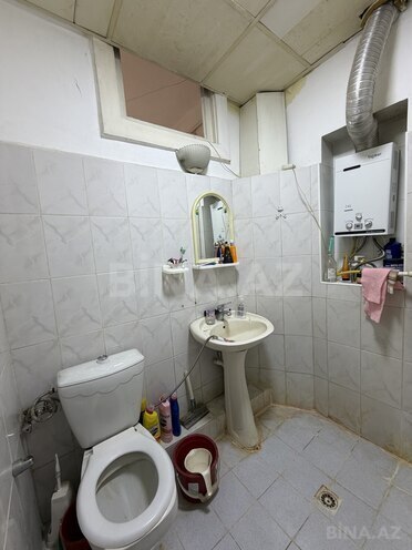 Продаётся 1-комн. вторичка 30 м², м. Низами, photo 10 from 16