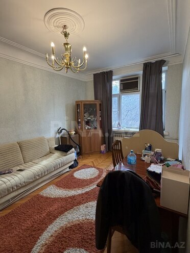 Продаётся 1-комн. вторичка 30 м², м. Низами, photo 7 from 16