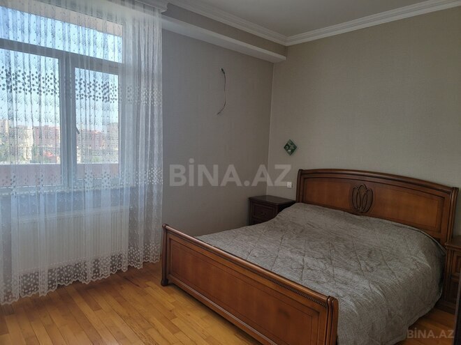Продаётся 3-комн. вторичка 65 м², м. Автовокзал, photo 3 from 9
