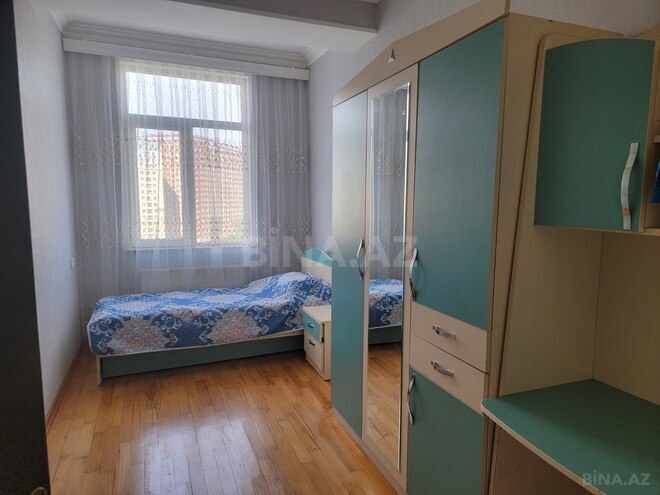 Продаётся 3-комн. вторичка 65 м², м. Автовокзал, photo 5 from 9