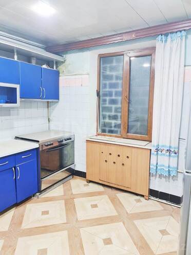 İcarəyə verilir 4 otaqlı köhnə tikili 120 m², 28 May m., photo 10 from 14