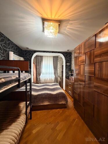 Продаётся 2-комн. вторичка 75 м², photo 10 from 17