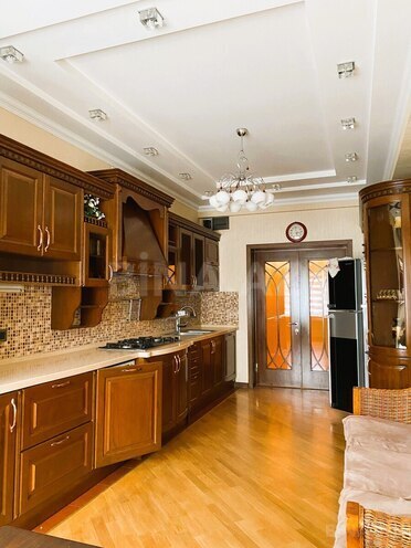 Сдаётся 3-комн. новостройка 160 м², м. Элмляр Академиясы, photo 13 from 27
