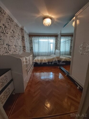 Satılır 3 otaqlı köhnə tikili 80 m², Xalqlar Dostluğu m., photo 3 from 11