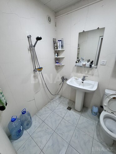 Продаётся 1-комн. вторичка 35 м², м. Иншаатчылар, photo 15 from 16