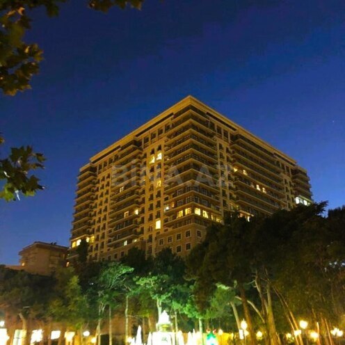 Satılır 4 otaqlı yeni tikili 180 m², Nizami m., photo 14 from 16