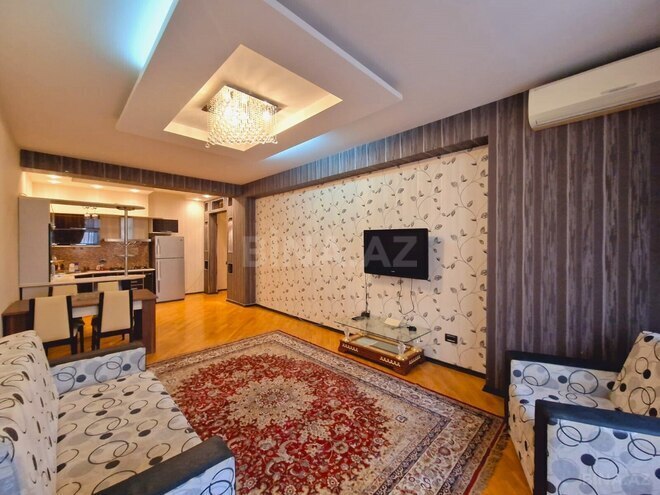 İcarəyə verilir 2 otaqlı yeni tikili 80 m², 28 May m., photo 1 from 14