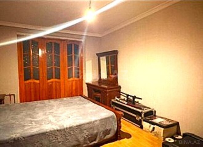 Продаётся 3-комн. вторичка 65 м², м. Элмляр Академиясы, photo 12 from 19