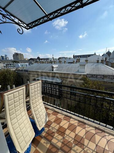 İcarəyə verilir 2 otaqlı köhnə tikili 90 m², Sahil m., photo 8 from 15