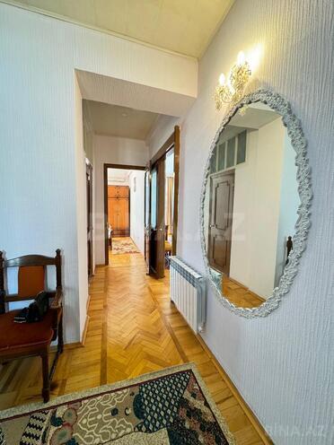 İcarəyə verilir 2 otaqlı köhnə tikili 90 m², Sahil m., photo 12 from 15