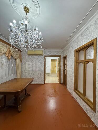 Продаётся 3-комн. вторичка 67 м², м. Ичеришехер, photo 3 from 24