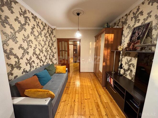 Продаётся 4-комн. вторичка 96 м², Хатаинский р., photo 11 from 20